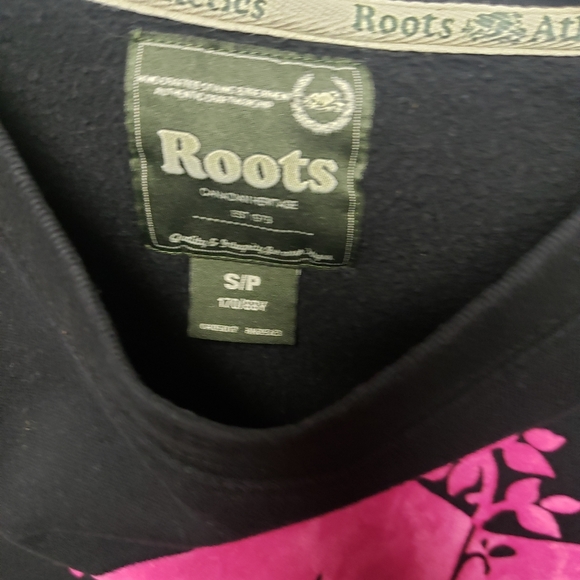 2/$20 Roots Black with pink logo sweatshirt size small - Picture 2 of 2